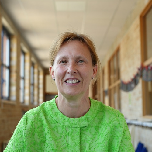 Martine Michielsen - Sint Jozefinstituut Essen